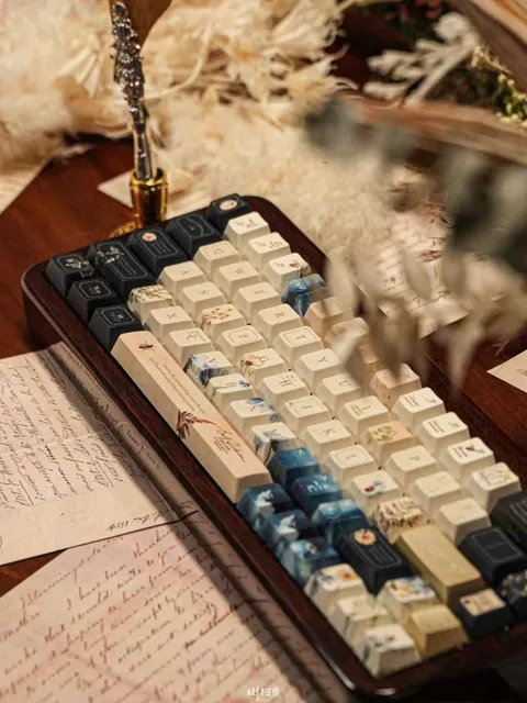 Sealed Garden Keycap Set Photo 17