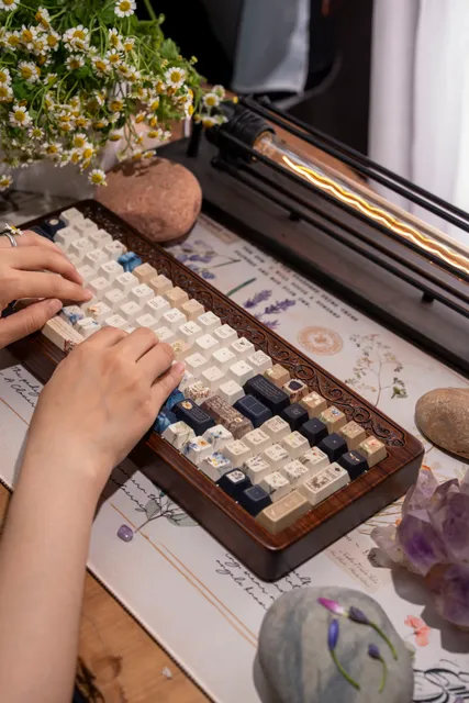 Sealed Garden Keycap Set Photo 10