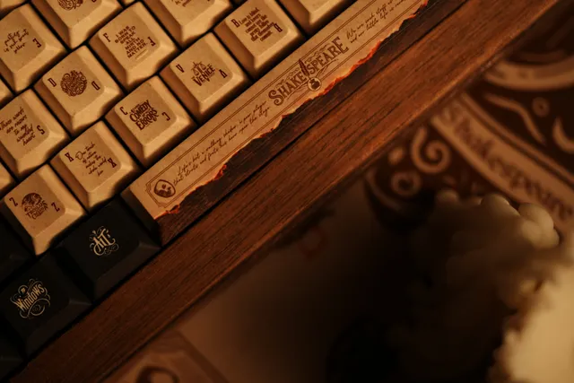 Shakespeare's Ace Keycap Set Photo 5